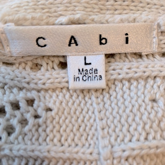 Cabi Women’s Beige Circle Cable Knit Cardigan Sweater. Size L - Picture 8 of 12